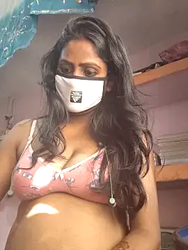 Jasmine Januja online show from October 11, 2025, 3:28 am