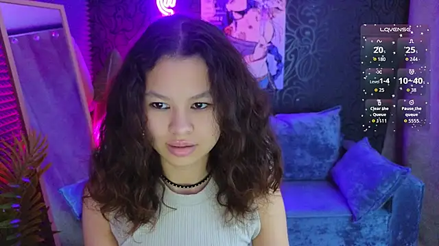 moco choco online show from December 17, 2025, 9:04 am