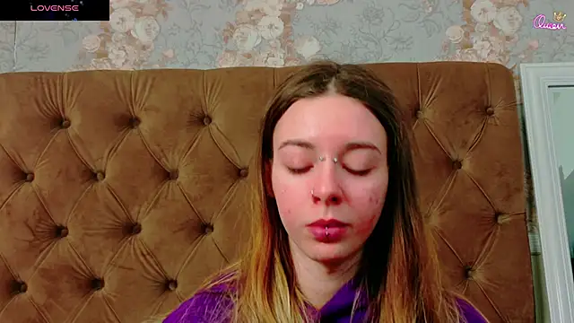 CoraVex online show from January 12, 2026, 5:12 am