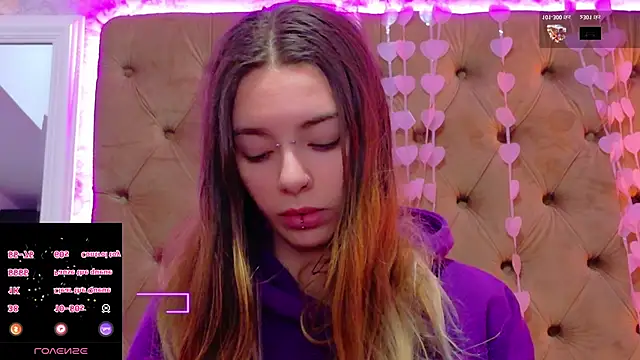 CoraVex online show from February 20, 2026, 4:53 am