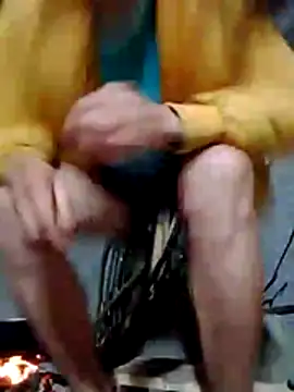 donna-bae online show from March 9, 2026, 11:42 pm