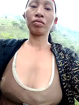 donna-bae online show from March 27, 2026, 8:59 am