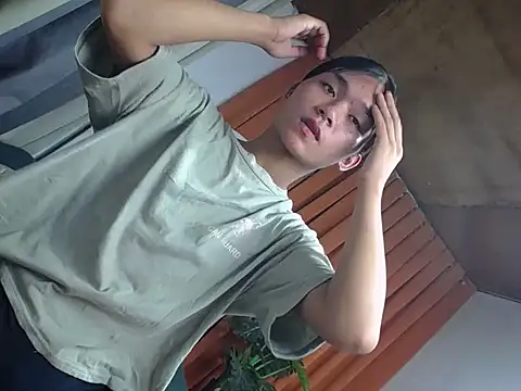 sweet athena online show from April 13, 2026, 5:13 am