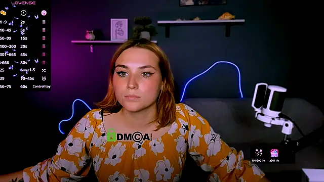 casey meow  online show from October 14, 2025, 1:01 pm