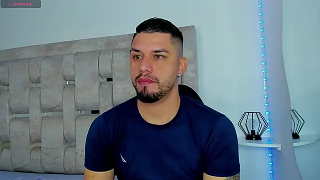 Jacob19  online show from September 22, 2025, 11:34 am