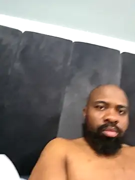 bigsize40 online show from October 31, 2025, 1:39 am