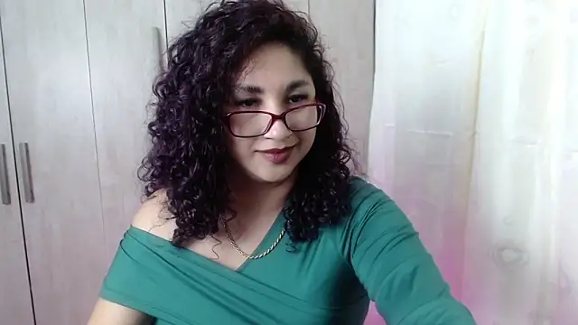 Gia Dior online show from November 13, 2025, 11:58 pm