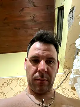 Ezeveron online show from October 9, 2025, 5:05 am