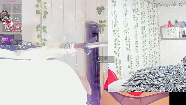 Ashley  Jones   online show from February 19, 2026, 9:05 am