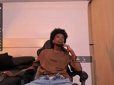 AllexJacob online show from November 5, 2025, 1:22 pm