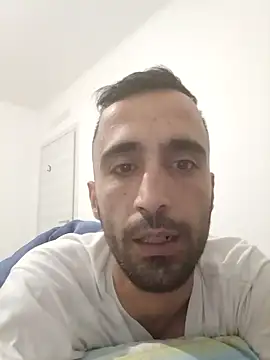 Deffnot7777 online show from November 6, 2025, 8:43 pm