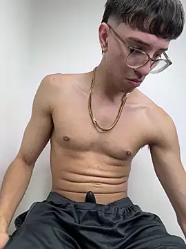 arthurdavies online show from November 13, 2025, 5:50 am