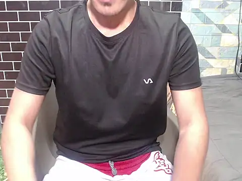 Snapshot of Heaven_steven chatting on September 25, 2025, 8:18 am Heaven steven online show from September 25, 2025, 8:18 am