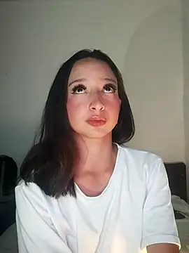 Vale stone  online show from November 11, 2025, 5:07 am