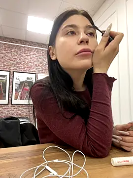 Valerie Ohara online show from September 29, 2025, 11:26 am