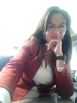 Snapshot of ValeriaLove43211 chatting on October 10, 2025, 12:48 pm ValeriaLove43211 online show from October 10, 2025, 12:48 pm