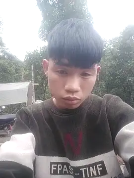 Nhyy xx online show from October 15, 2025, 5:18 am