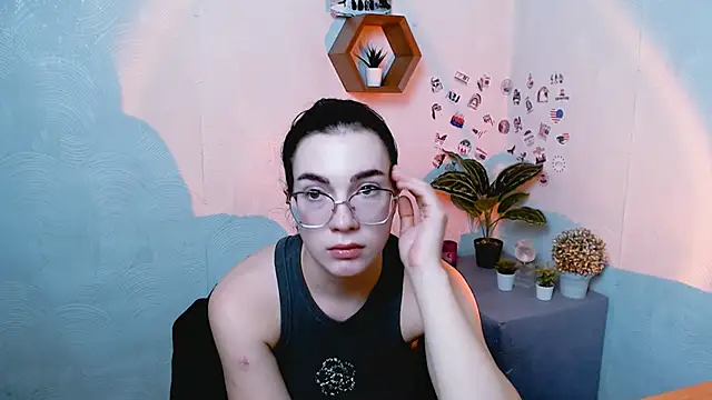 MiraBabe  online show from September 19, 2025, 11:44 am