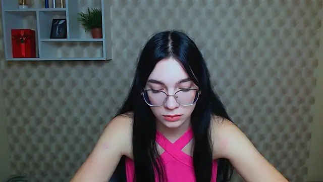 MiraBabe  online show from September 24, 2025, 5:33 am