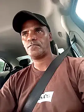 Snapshot of JeffersonRay chatting on April 28, 2026, 5:51 pm JeffersonRay online show from April 28, 2026, 5:51 pm