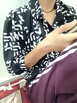 sassyishhu76 online show from March 25, 2026, 9:04 am