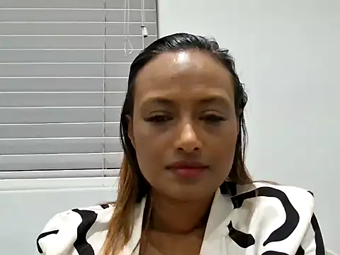 Queen-Of-The-South online show from October 18, 2025, 5:35 pm