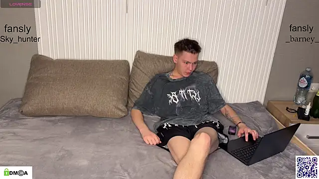 Snapshot of Eaton_ chatting on November 13, 2025, 7:57 pm Eaton online show from November 13, 2025, 7:57 pm