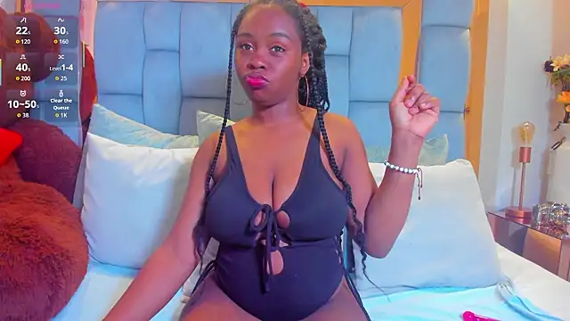 hazellanee online show from January 18, 2026, 4:27 am