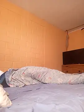 Snapshot of Lionardovssf35 chatting on December 22, 2025, 1:52 pm Lionardovssf35 online show from December 22, 2025, 1:52 pm