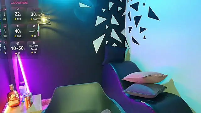 AgataThompson  online show from November 21, 2025, 7:45 pm