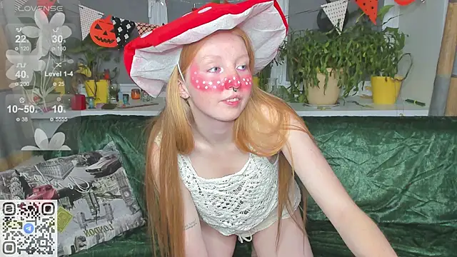 RitaSweety18 online show from October 31, 2025, 6:42 pm