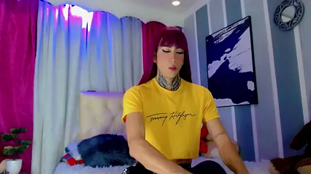 Julia Bulette1 online show from February 26, 2026, 1:04 am