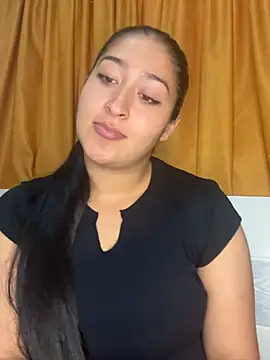 AndreaDoll   online show from October 15, 2025, 9:15 pm