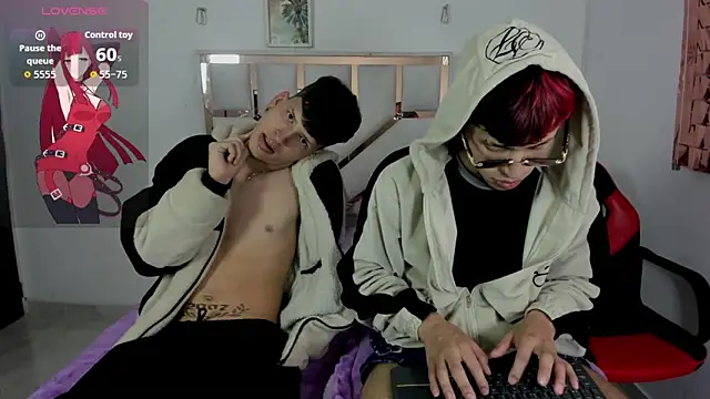 DemianSalvatore online show from February 26, 2026, 9:03 pm