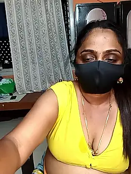 queendivya online show from May 10, 2026, 4:23 pm