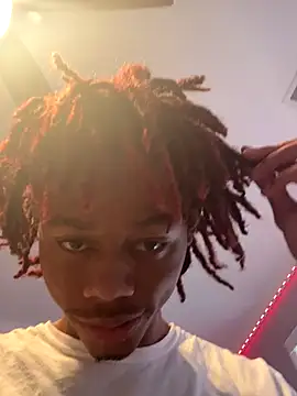 Zayinc online show from September 18, 2025, 7:38 pm