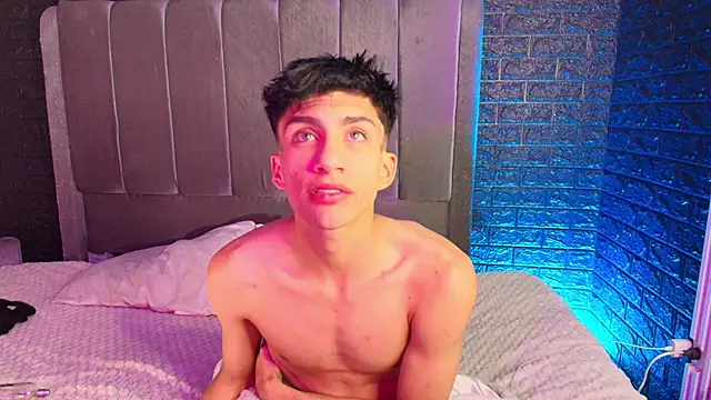 Erick Velveth online show from November 23, 2025, 5:29 am