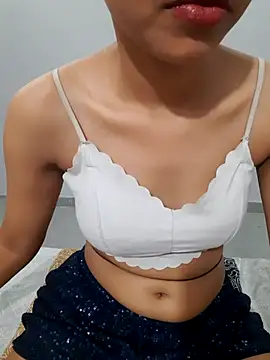 Snapshot of Baby_girl67 chatting on April 26, 2026, 6:33 am Baby girl67 online show from April 26, 2026, 6:33 am