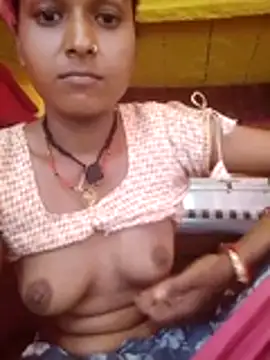 Snapshot of Hot_reshmaji chatting on July 9, 2026, 5:11 am Hot reshmaji online show from July 9, 2026, 5:11 am