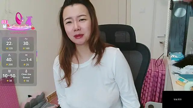 sallycui online show from May 25, 2026, 11:44 pm