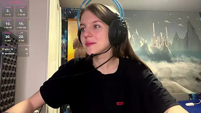 Elira Breeze online show from March 24, 2026, 1:05 pm