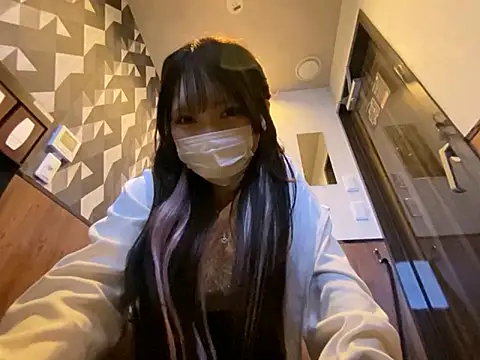 Yua nyan cute online show from September 19, 2025, 6:15 am