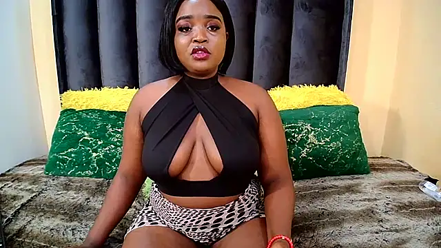 Snapshot of BendOveR0123 chatting on November 19, 2025, 2:28 pm BendOveR0123 online show from November 19, 2025, 2:28 pm