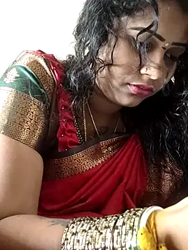 Snapshot of sweetqueen143 chatting on October 23, 2025, 4:01 am sweetqueen143 online show from October 23, 2025, 4:01 am