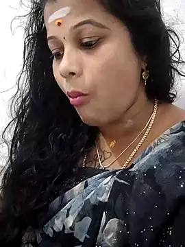 Snapshot of sweetqueen143 chatting on March 3, 2026, 7:25 am sweetqueen143 online show from March 3, 2026, 7:25 am