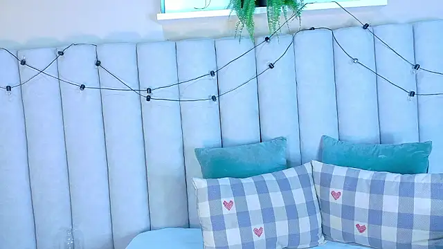 Snapshot of MyApril__ chatting on March 10, 2026, 12:10 pm MyApril online show from March 10, 2026, 12:10 pm