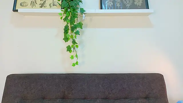 Snapshot of MyApril__ chatting on March 14, 2026, 12:32 pm MyApril online show from March 14, 2026, 12:32 pm