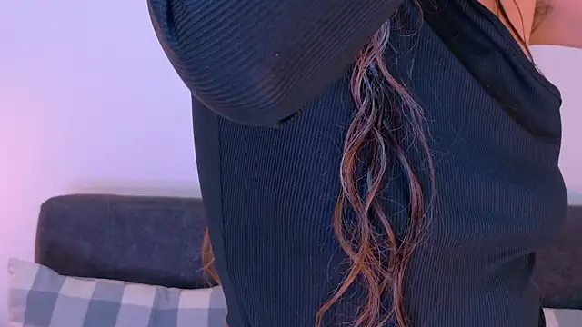 Snapshot of MyApril__ chatting on March 30, 2026, 1:34 pm MyApril online show from March 30, 2026, 1:34 pm