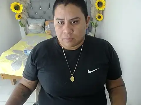 Snapshot of hotlesby_valery chatting on March 3, 2026, 12:00 pm hotlesby valery online show from March 3, 2026, 12:00 pm
