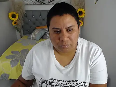 Snapshot of hotlesby_valery chatting on March 20, 2026, 8:03 pm hotlesby valery online show from March 20, 2026, 8:03 pm
